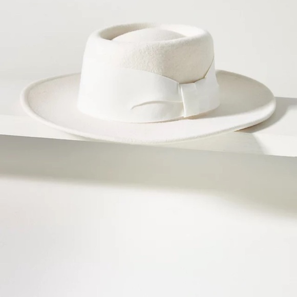 - Anthropologie ribbon trimmed wool boater hat one size new without tags